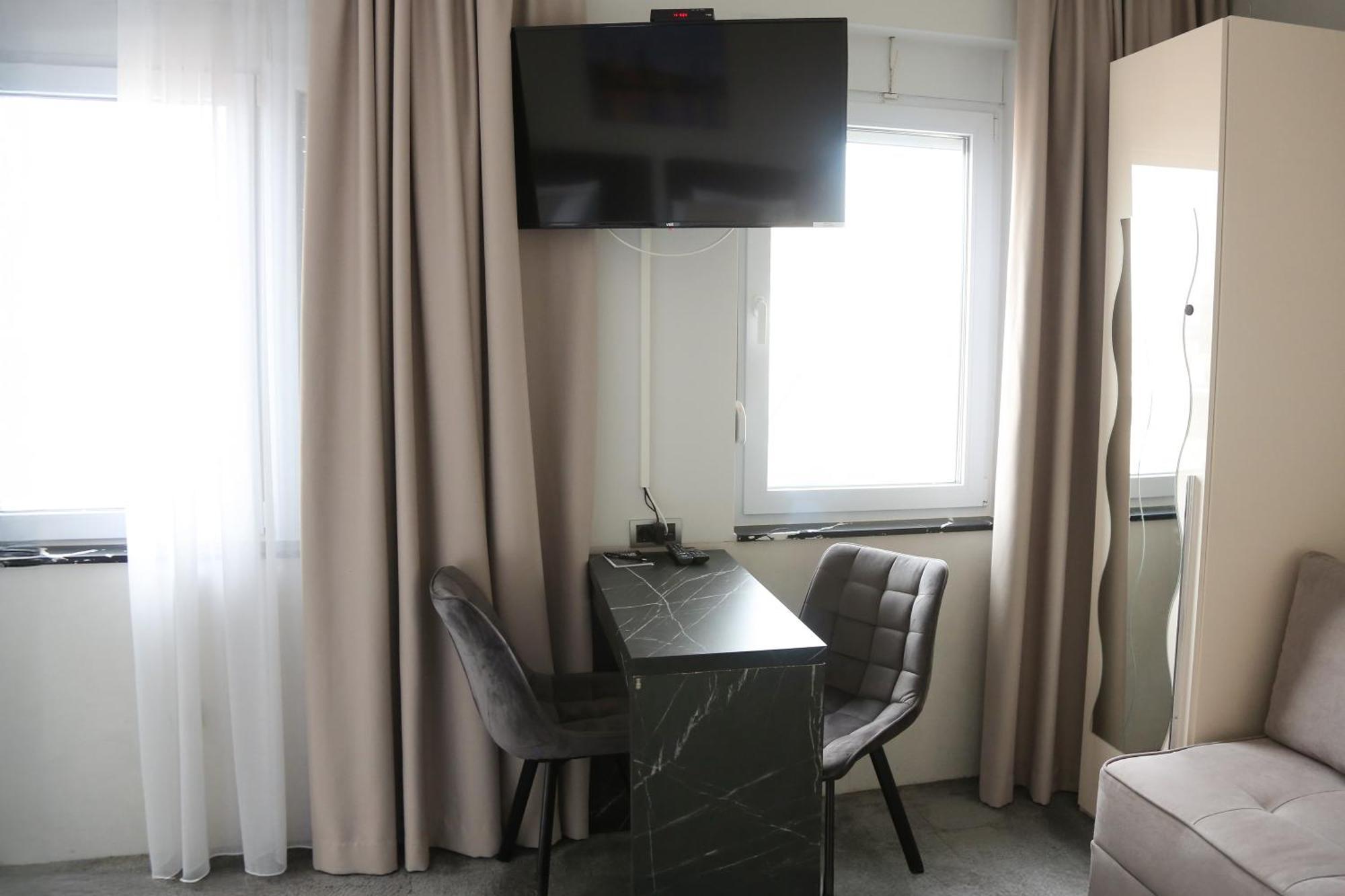 Templum Apartments - Slavija Square Belgrade Extérieur photo