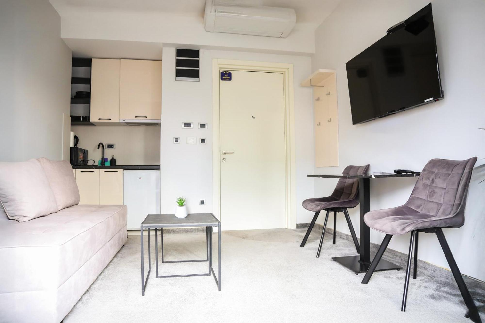 Templum Apartments - Slavija Square Belgrade Extérieur photo